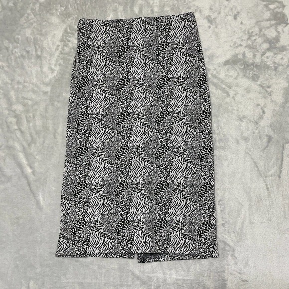 TEMT One Front Slit Pencil Skirt Small Black‎ White Zebra Design - Picture 4 of 6